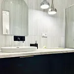 Szekely At Andrassy -szm4 Apartment *