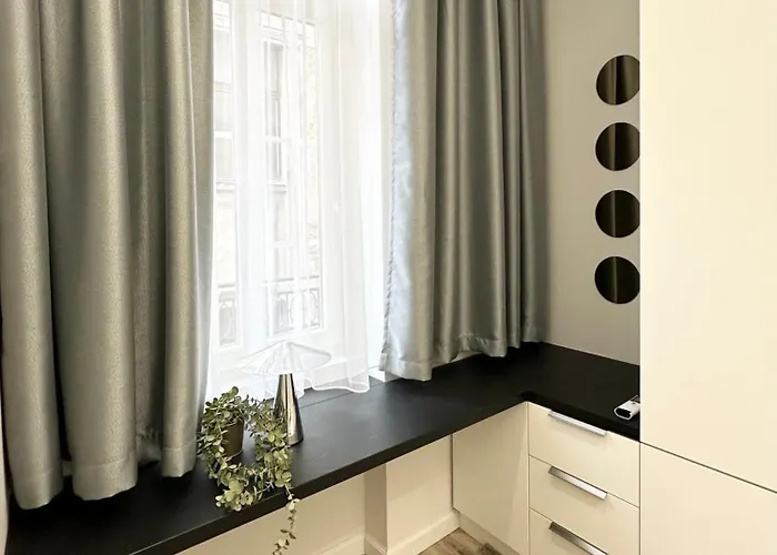 Daire Szekely At Andrassy -szm4 *